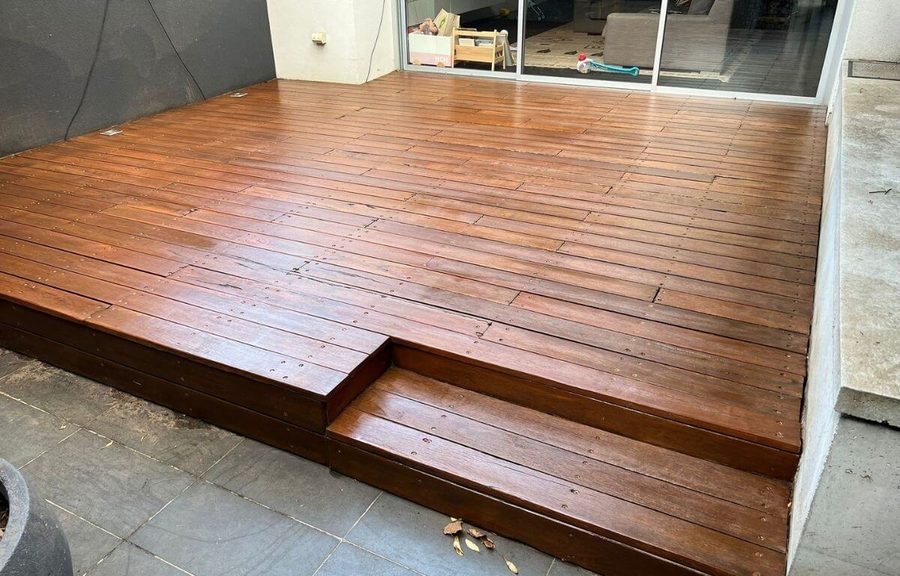 Recent Melbourne deck project — Sanding & staining · Geelong