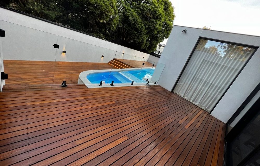 Melbourne timber deck deck painting example 1